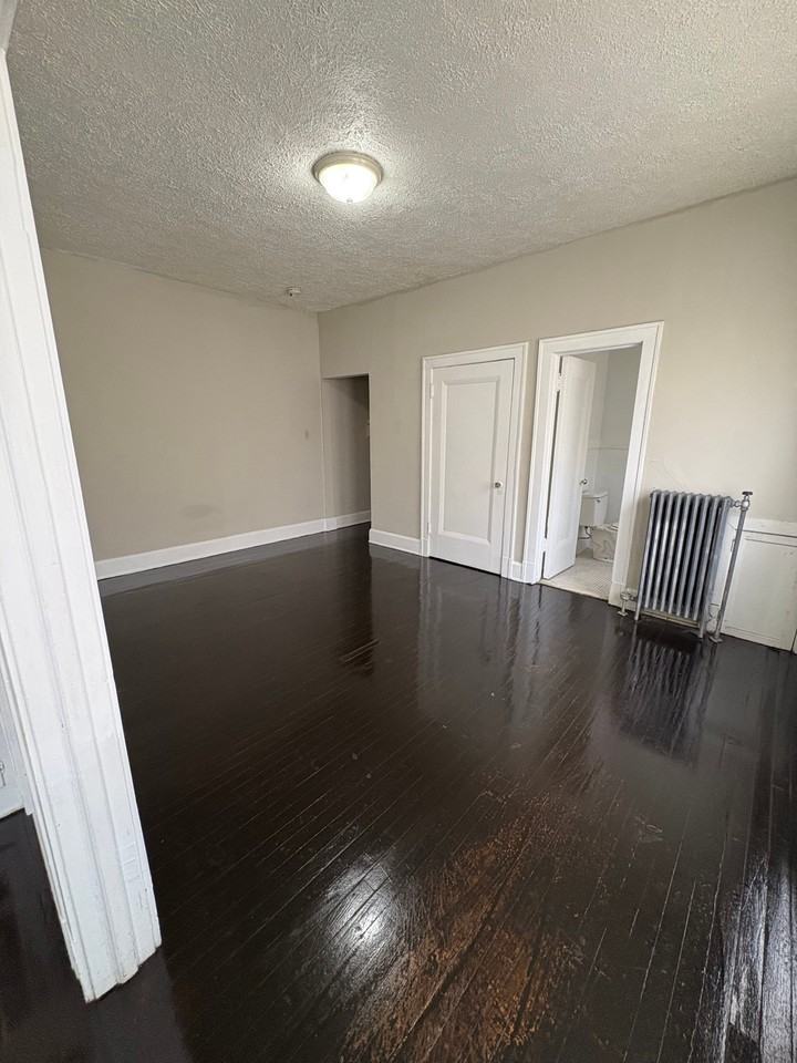 3427 Lee Rd #12 - Photo 2 of 5