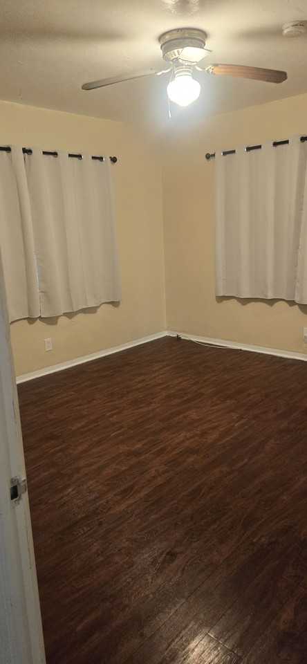 1836 Jackson St #4 - Photo 3 of 34
