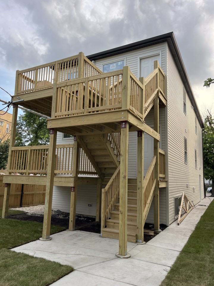 703 N Homan Ave #1 - Photo 2 of 16