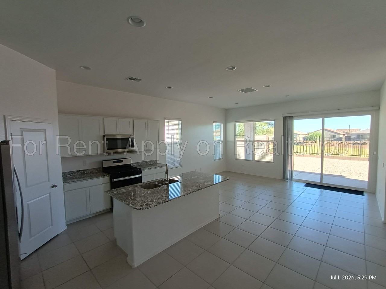 15565 W Desert Hollow Dr #NA - Photo 2 of 23
