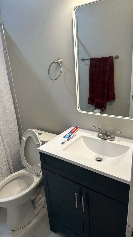 1001 Tradewinds Rd #NA - Photo 4 of 7