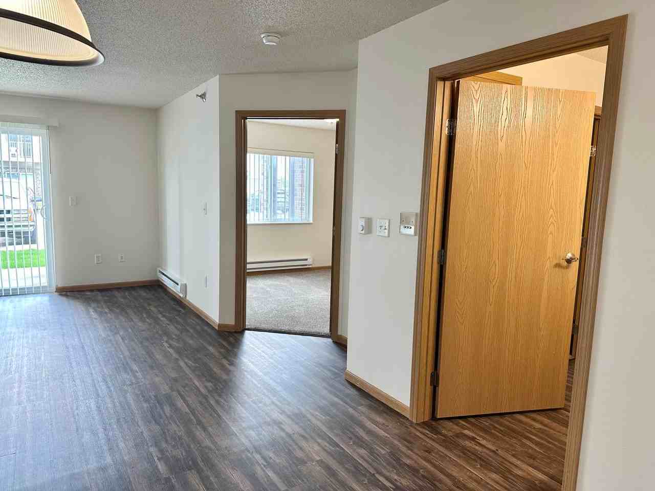 4389 Calico Dr S - Photo 7 of 50