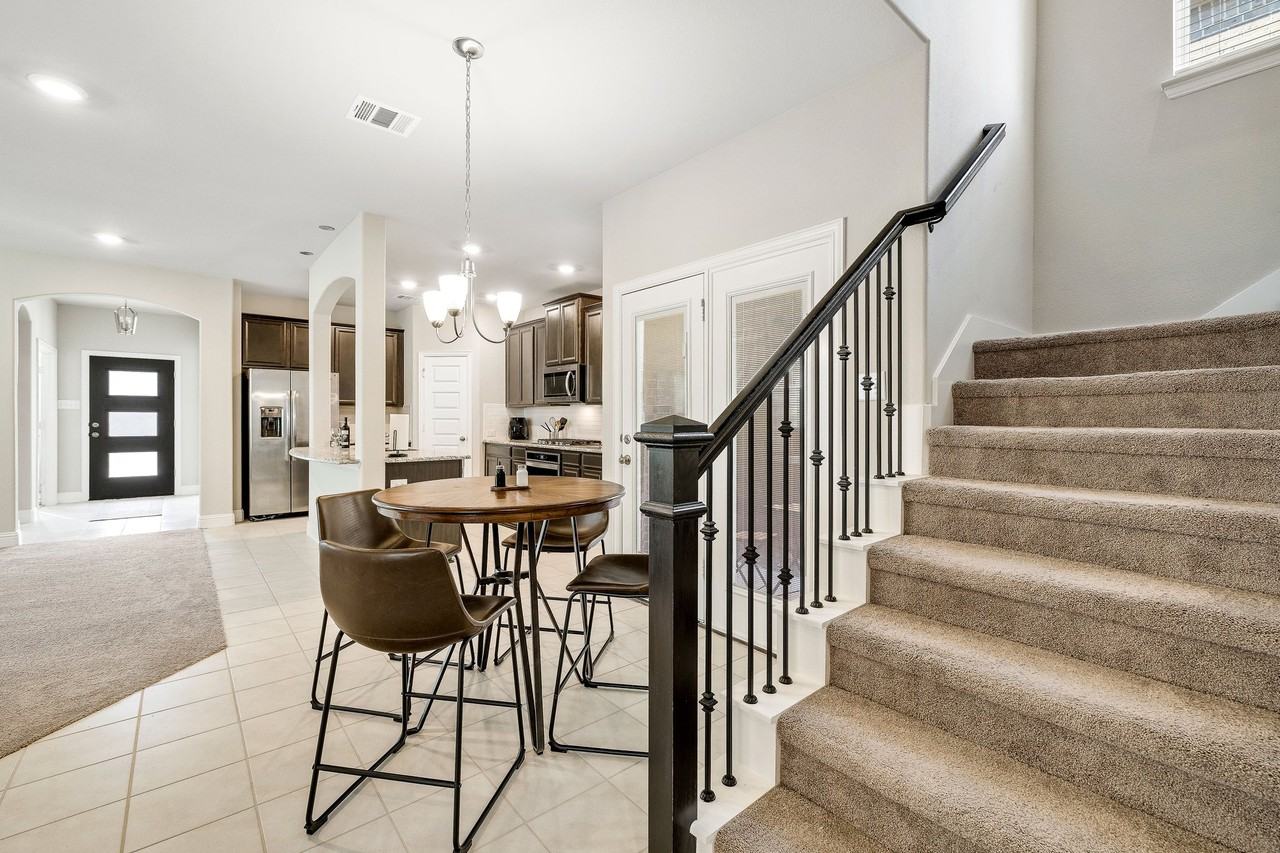 2072 Olivereta Dr #NA - Photo 4 of 21