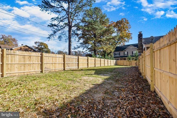 1325 Donald Ave #NA - Photo 5 of 19