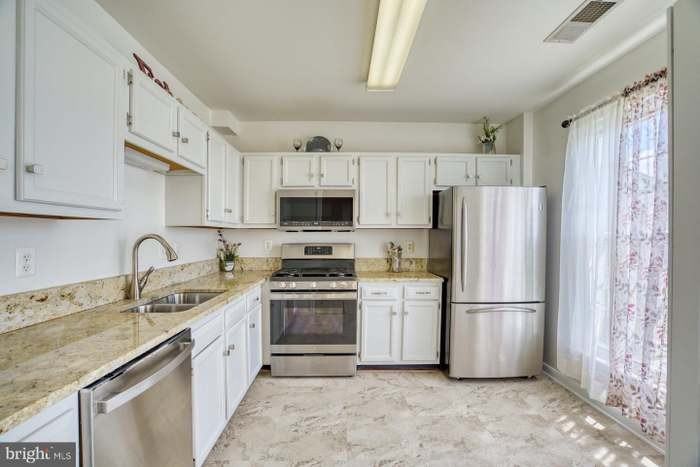 8185 Halley Ct #000 - Photo 6 of 25