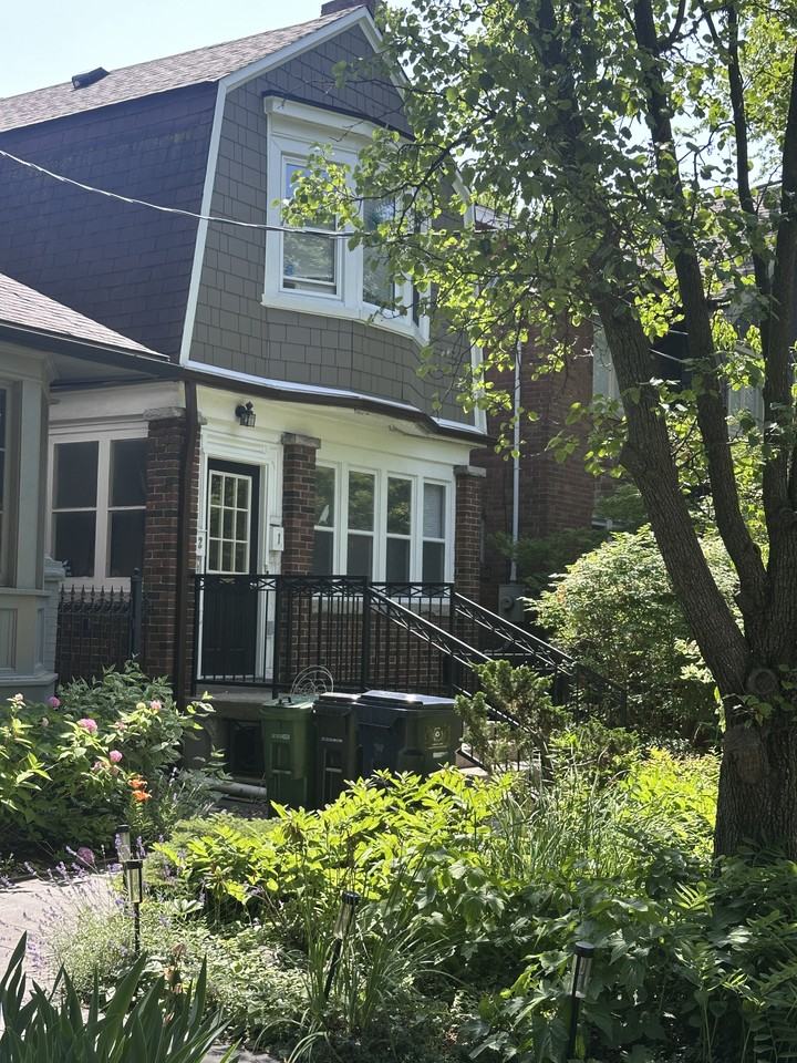 27 Rossmore Road - Photo 2 of 14