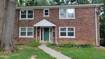 featured image of 2912 Moran Pl