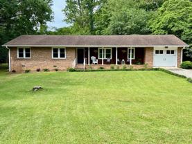 917 Shadow Dr - Photo 1 of 1