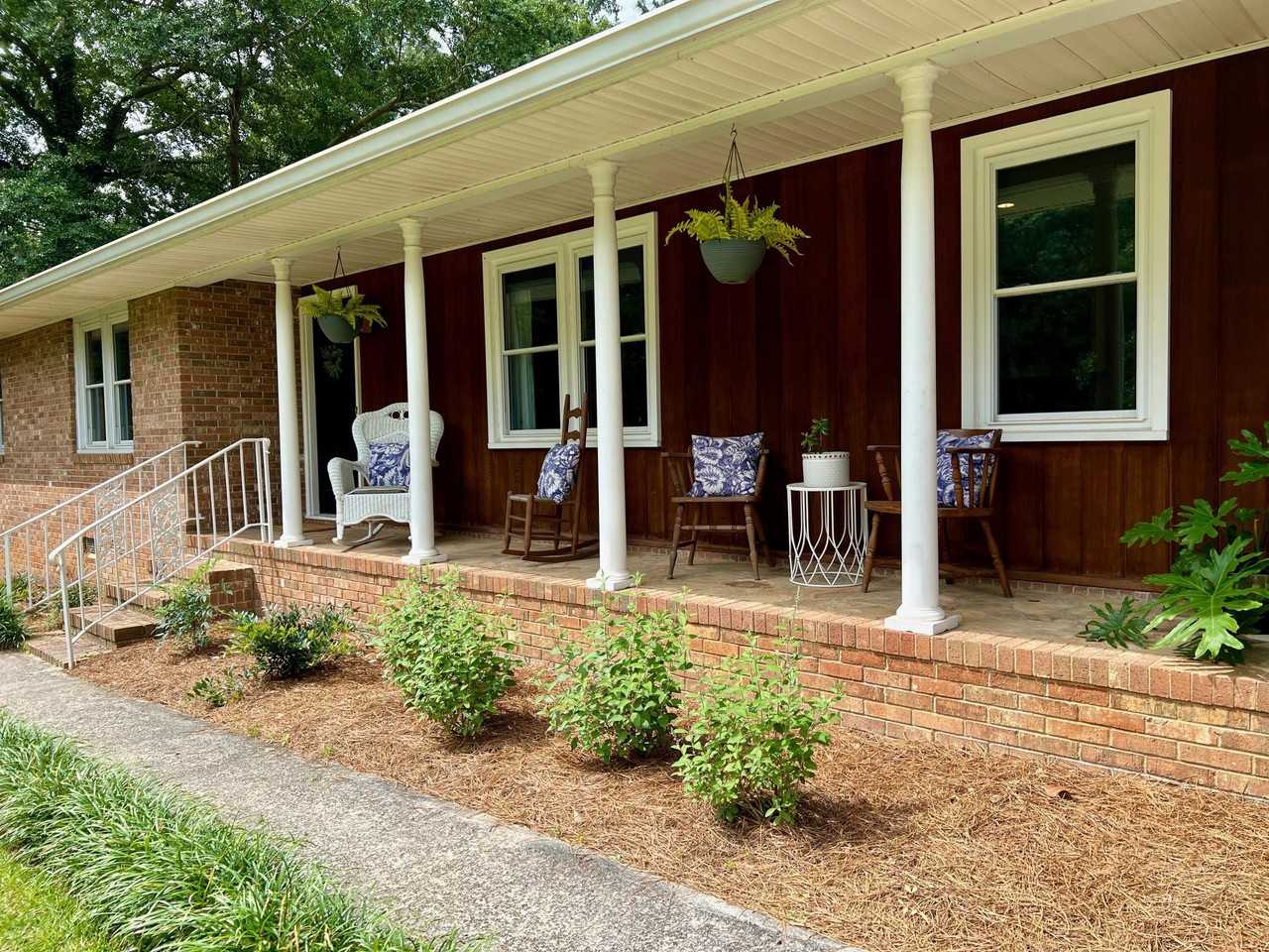 917 Shadow Dr - Photo 3 of 39