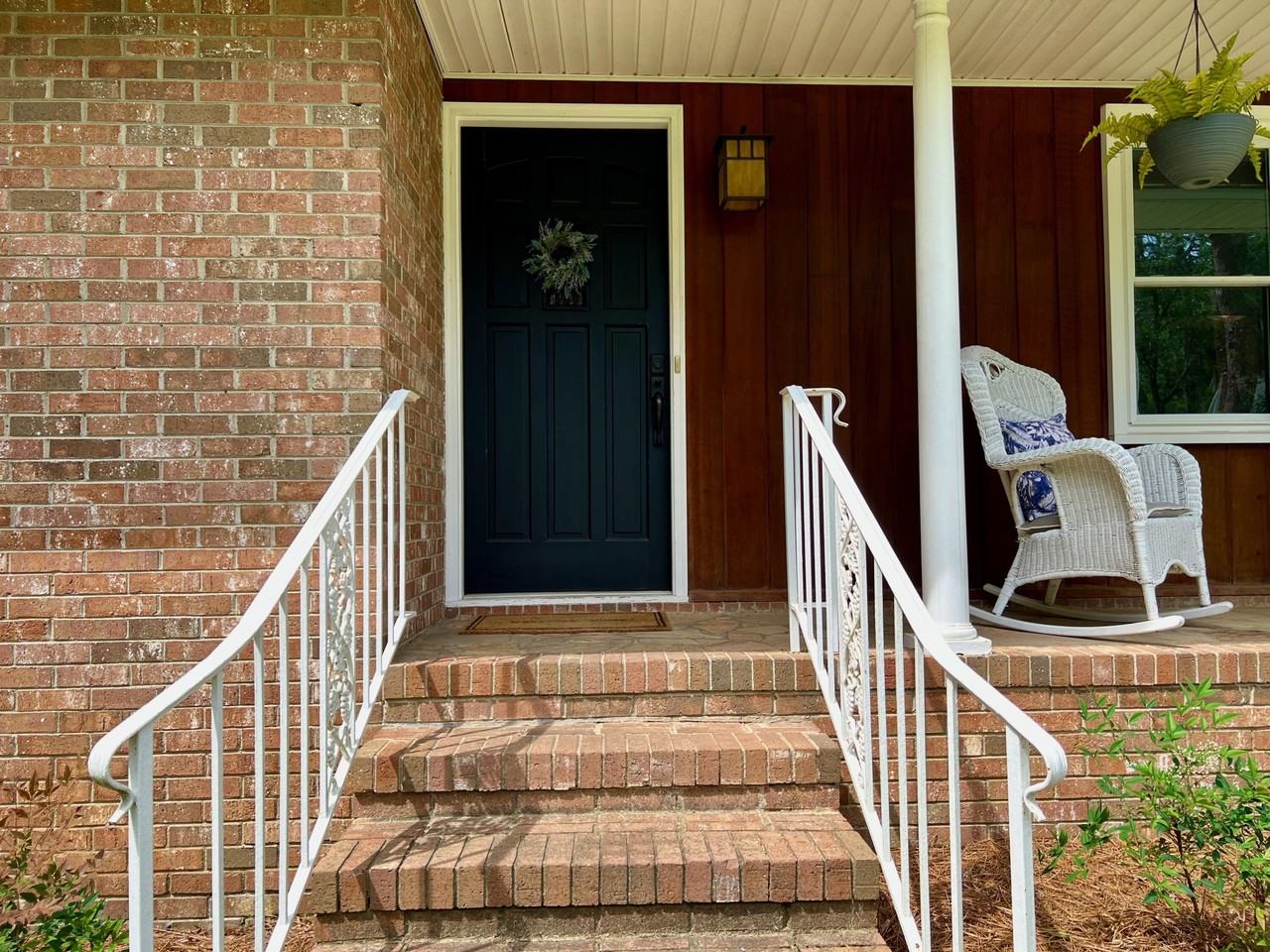 917 Shadow Dr - Photo 4 of 39