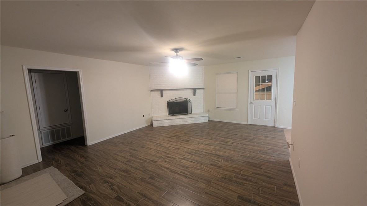100 Eames Ave - Photo 2 of 9