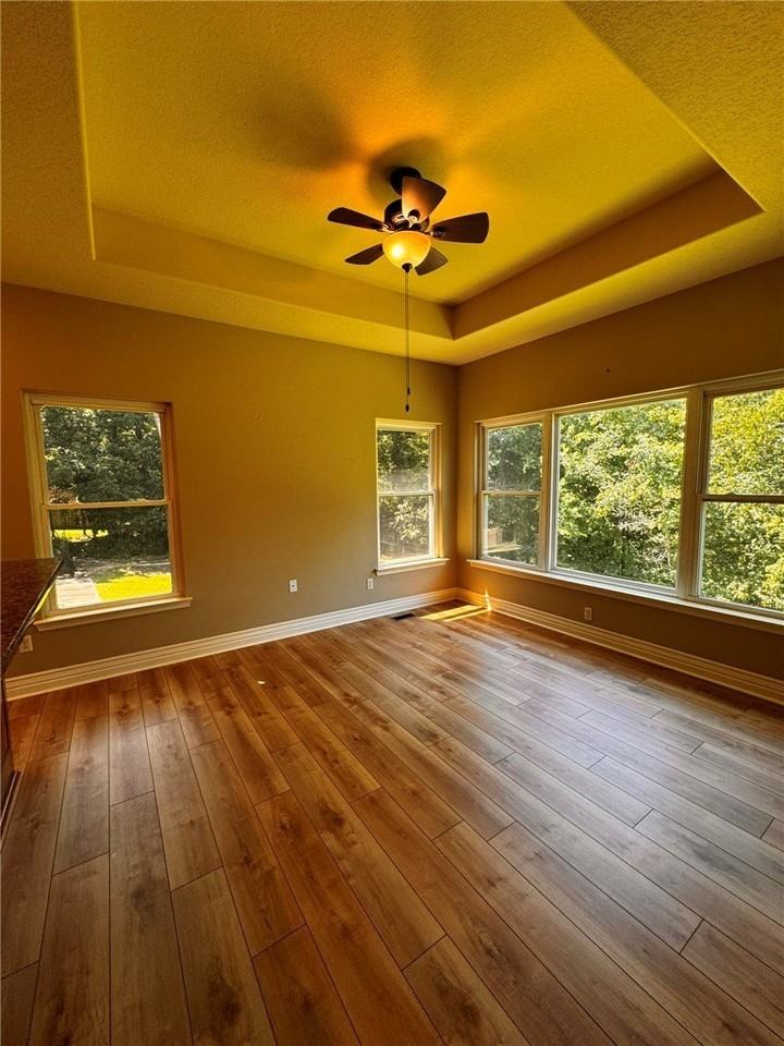 17 Miller Dr - Photo 5 of 34