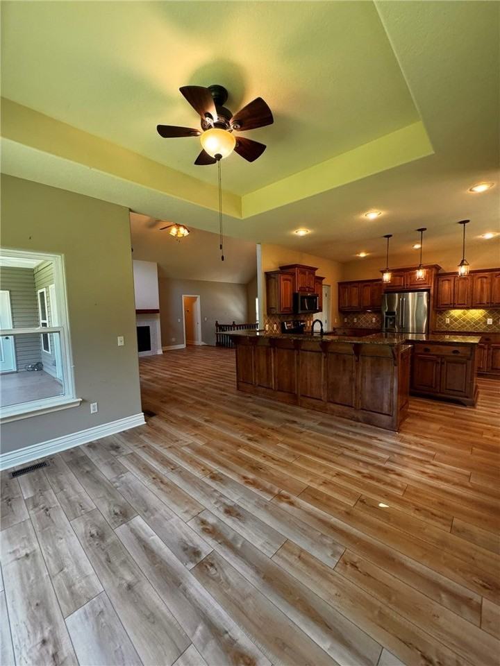 17 Miller Dr - Photo 6 of 34