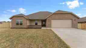 50 N Banner Ave - Photo 1 of 1