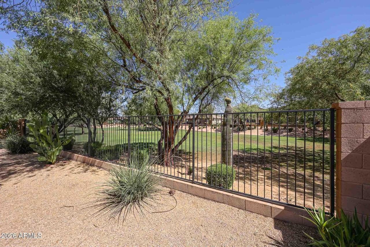 2390 W Jake Hvn - Photo 2 of 50