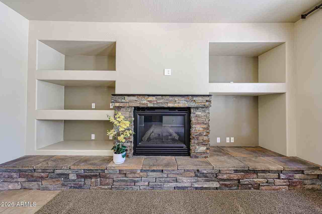 2390 W Jake Hvn - Photo 6 of 50