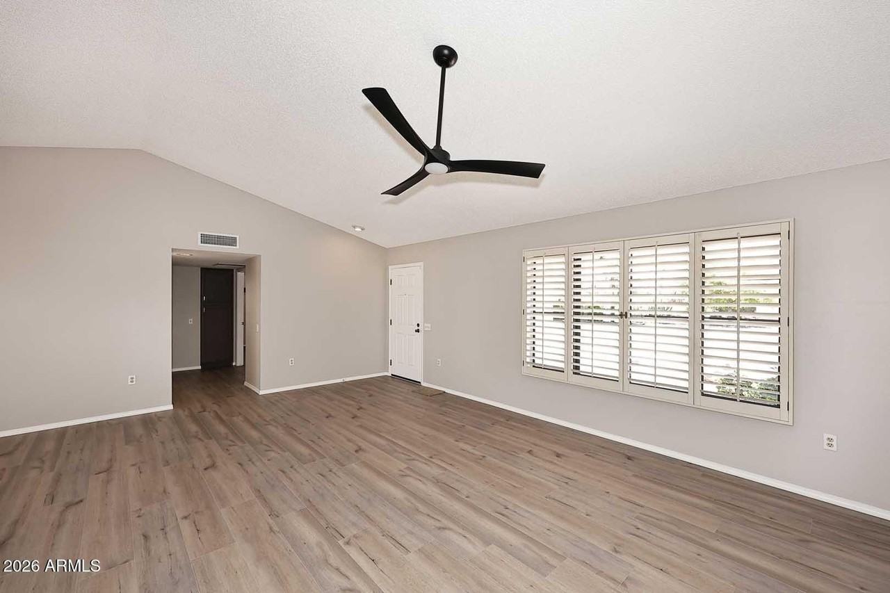 17218 N Desert Glen Dr - Photo 6 of 50