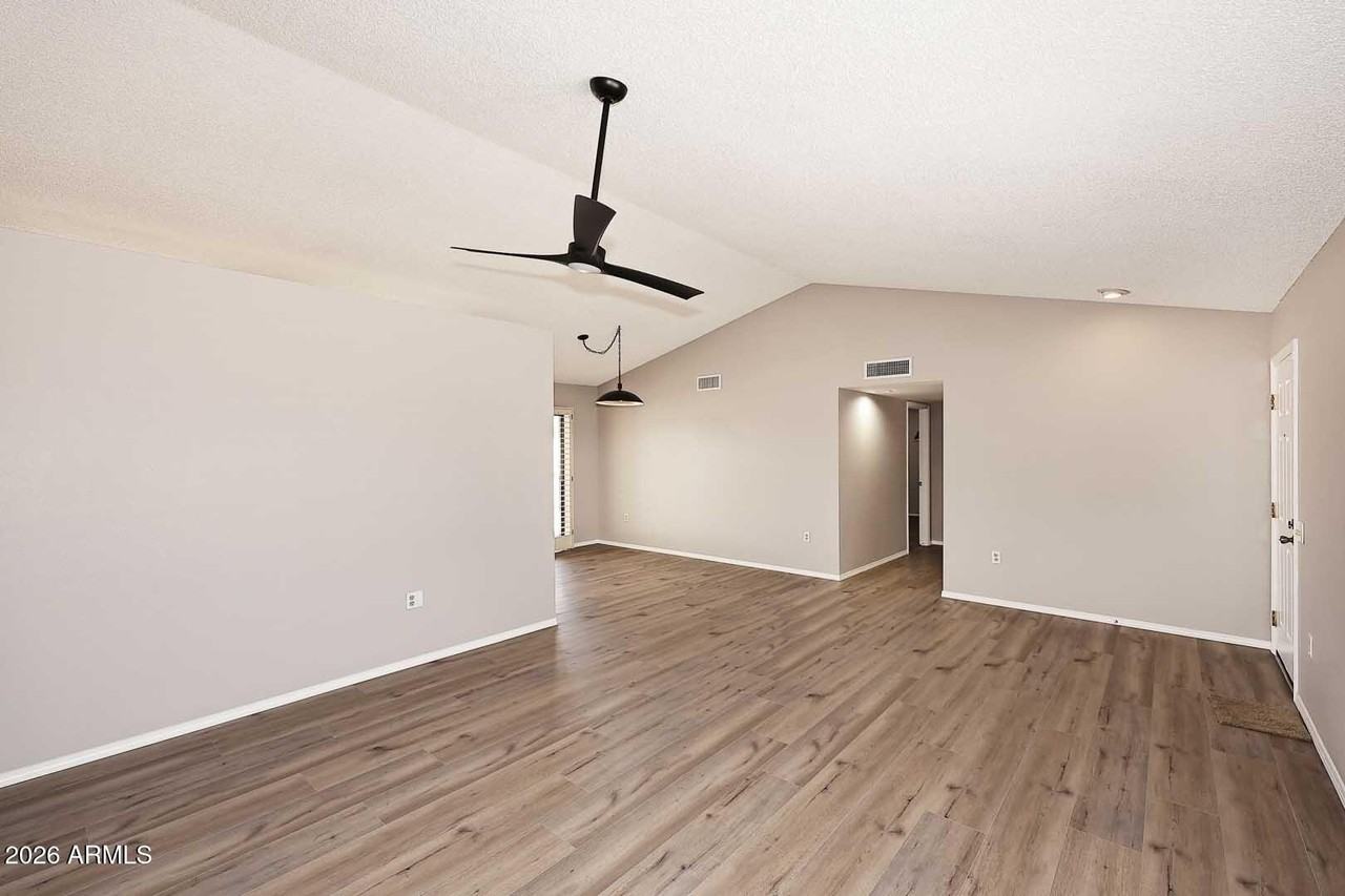 17218 N Desert Glen Dr - Photo 7 of 50