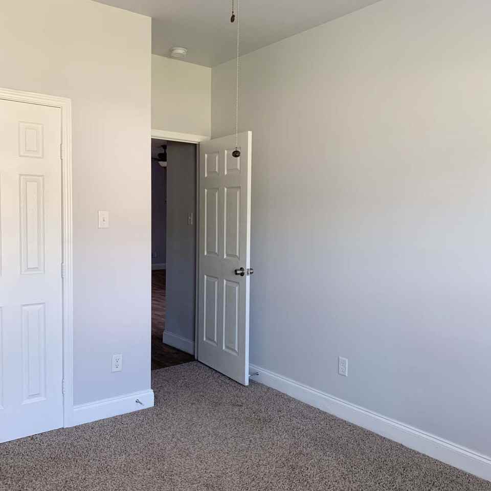 2417 Norway Dr #1 - Photo 6 of 19