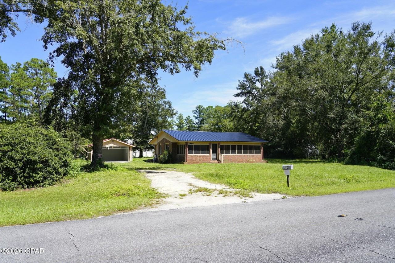2960 County Road 381 - Photo 2 of 40