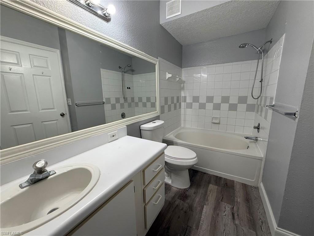 11561 Villa Grand #717 - Photo 7 of 14
