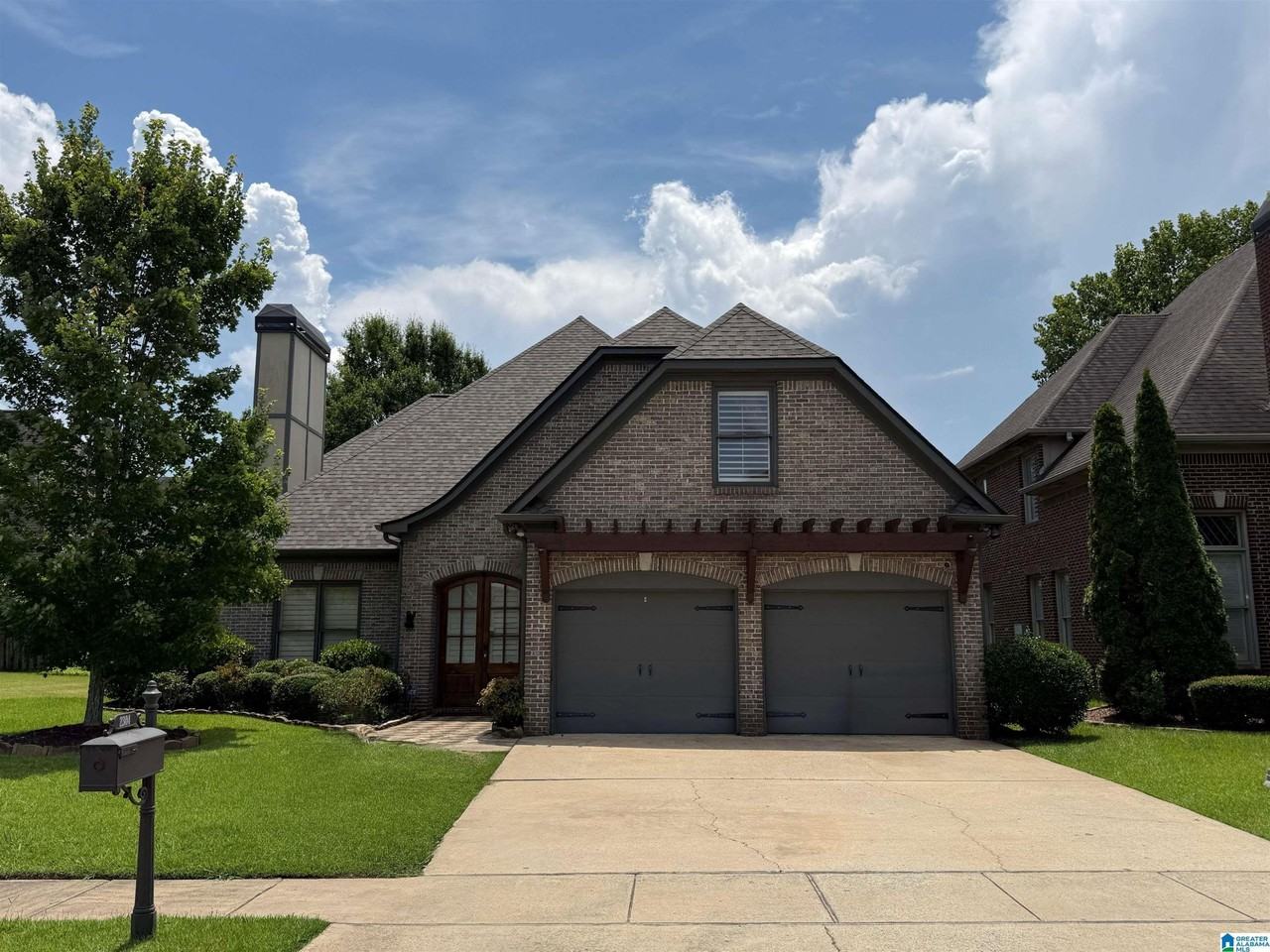 2304 Arbor Glenn - Photo 2 of 31