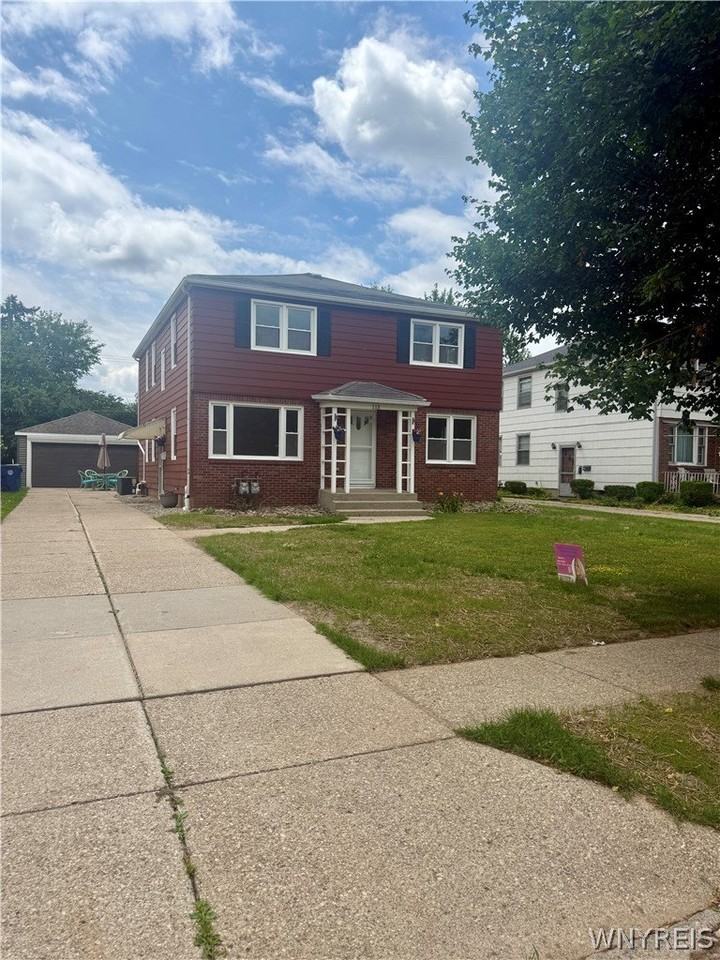 113 Argyle Ave #UPPER