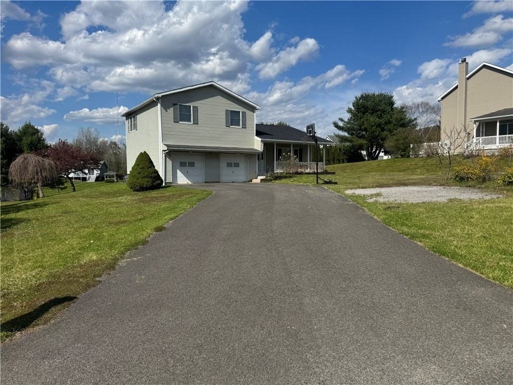 112 Central Dr - Photo 4 of 45