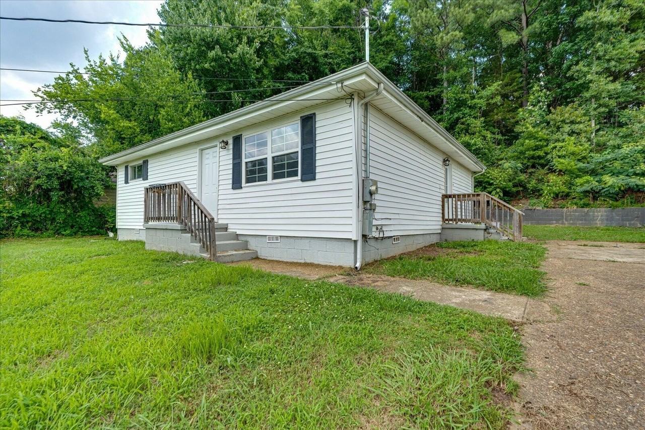 338 Mcafee Rd - Photo 3 of 29