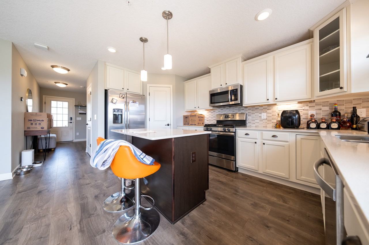 9939 5th Street Ln N #1 - Photo 4 of 29