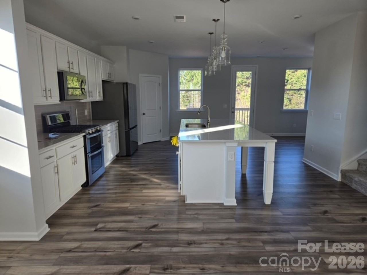 6997 Waterstone Dr - Photo 3 of 44