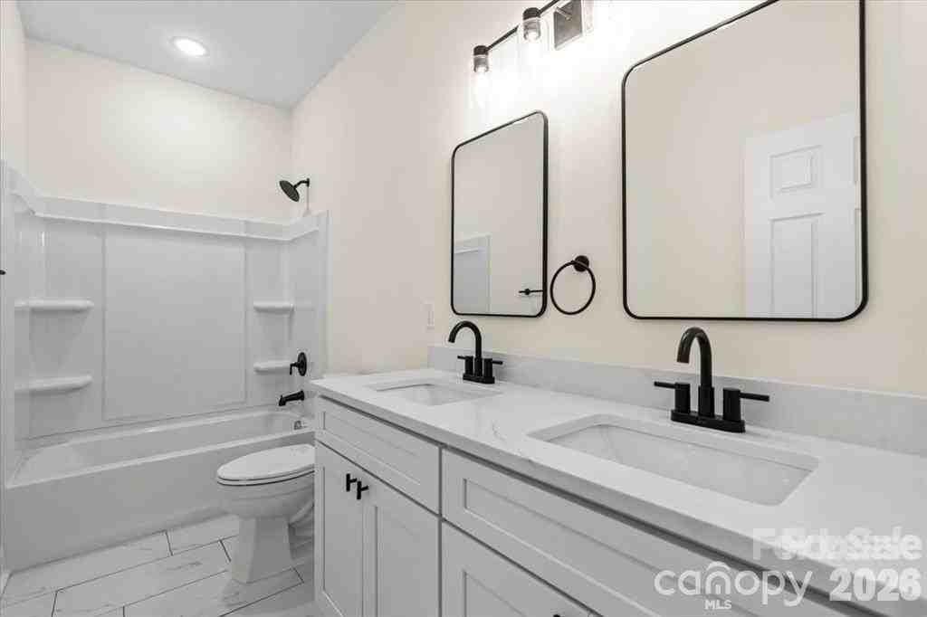 5328 Oaktree Dr - Photo 6 of 10