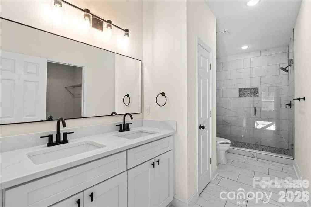 5328 Oaktree Dr - Photo 7 of 10