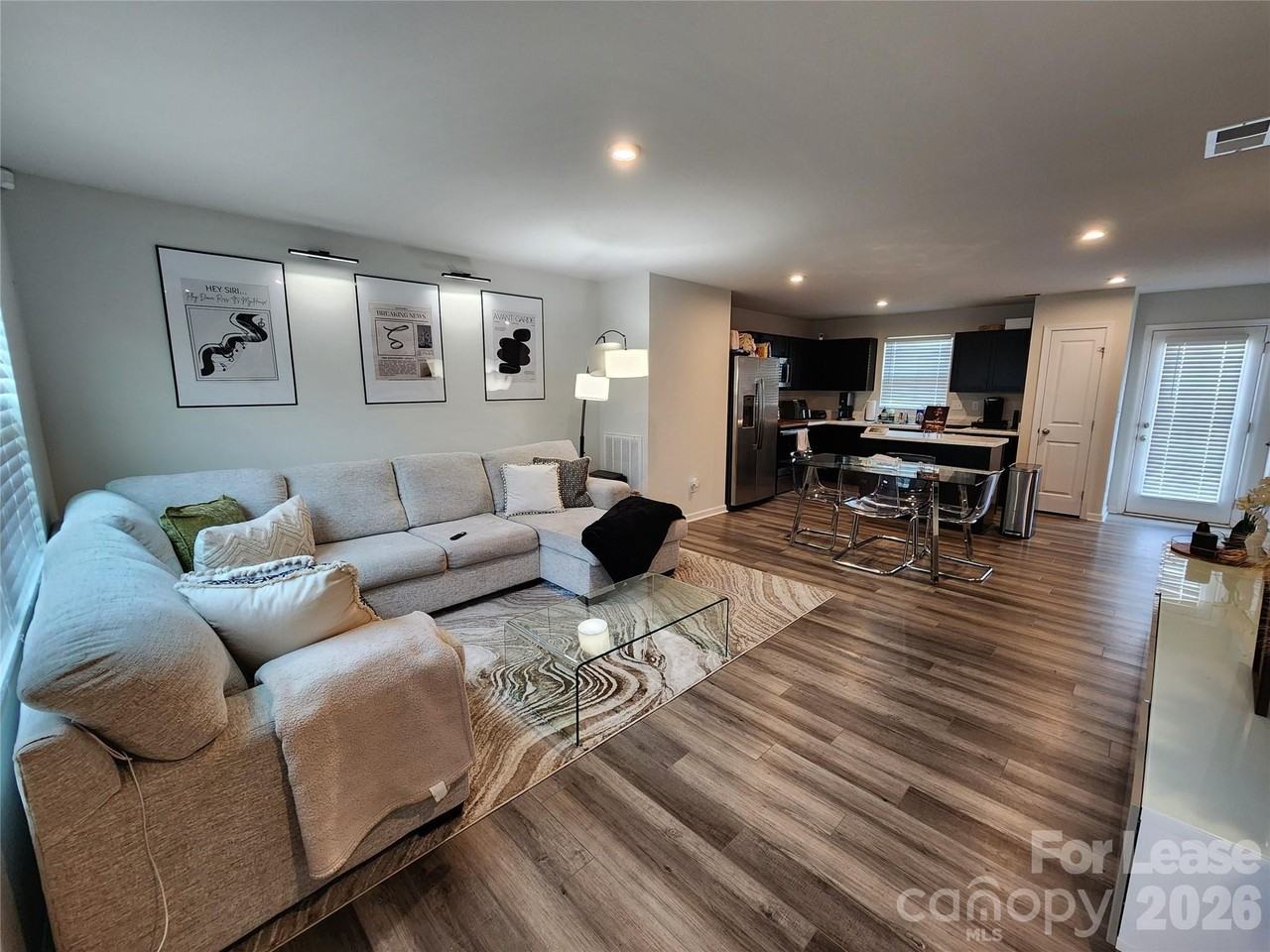 6816 Ludell Ln - Photo 2 of 17