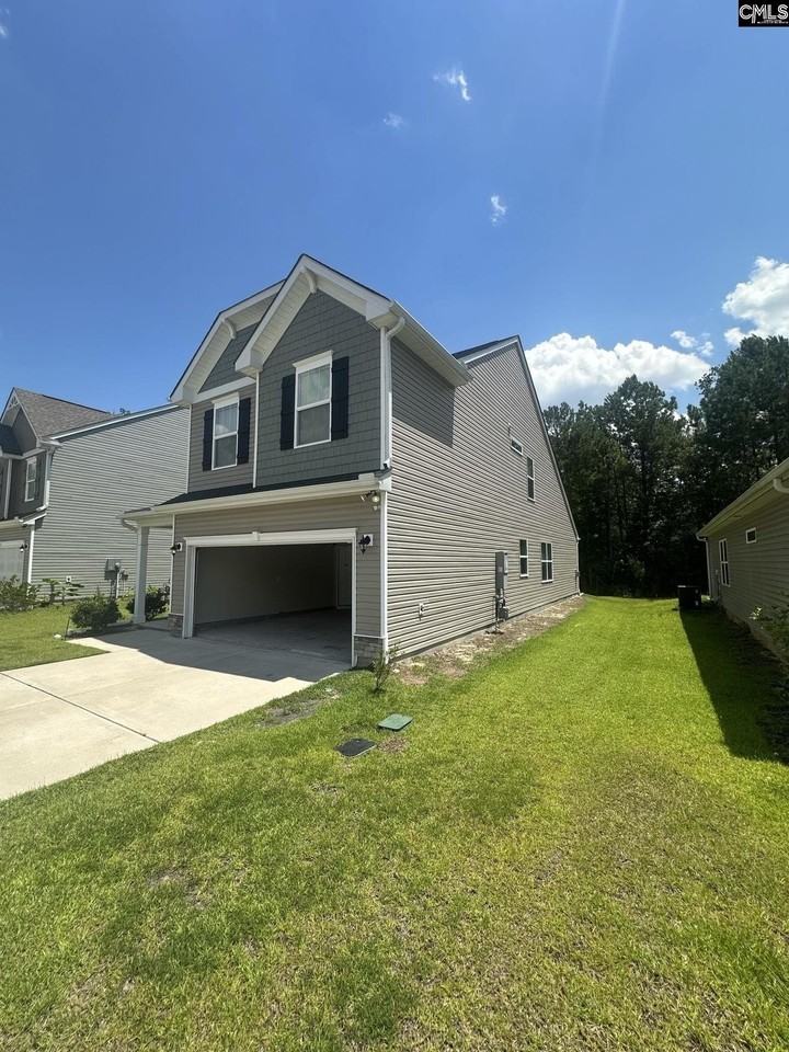 958 Magwood Ct - Photo 2 of 15