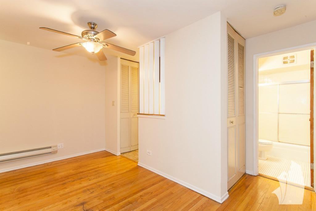 660 W Wrightwood Ave #410 - Photo 5 of 7