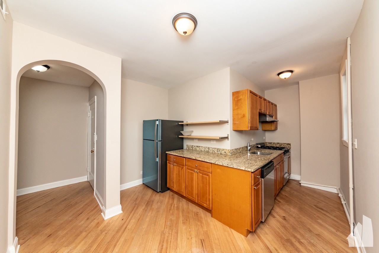 894 Green Bay Rd #896A09 - Photo 4 of 13
