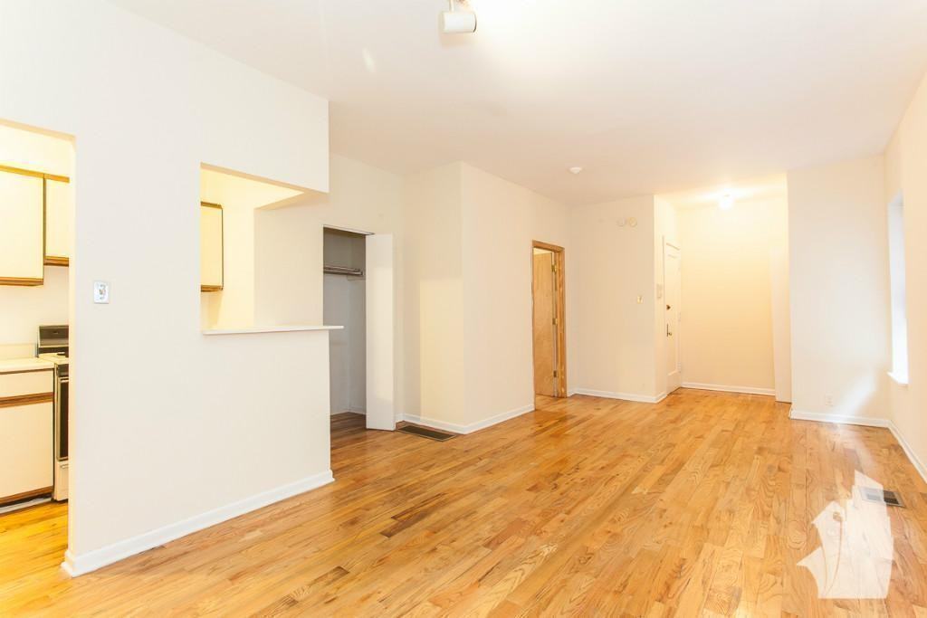 654 W Cornelia Ave #656-22 - Photo 3 of 10