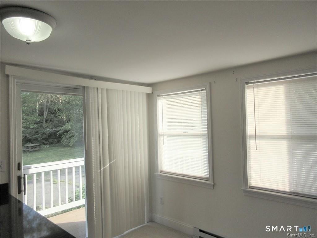271 Pequot Ave #5 - Photo 4 of 12