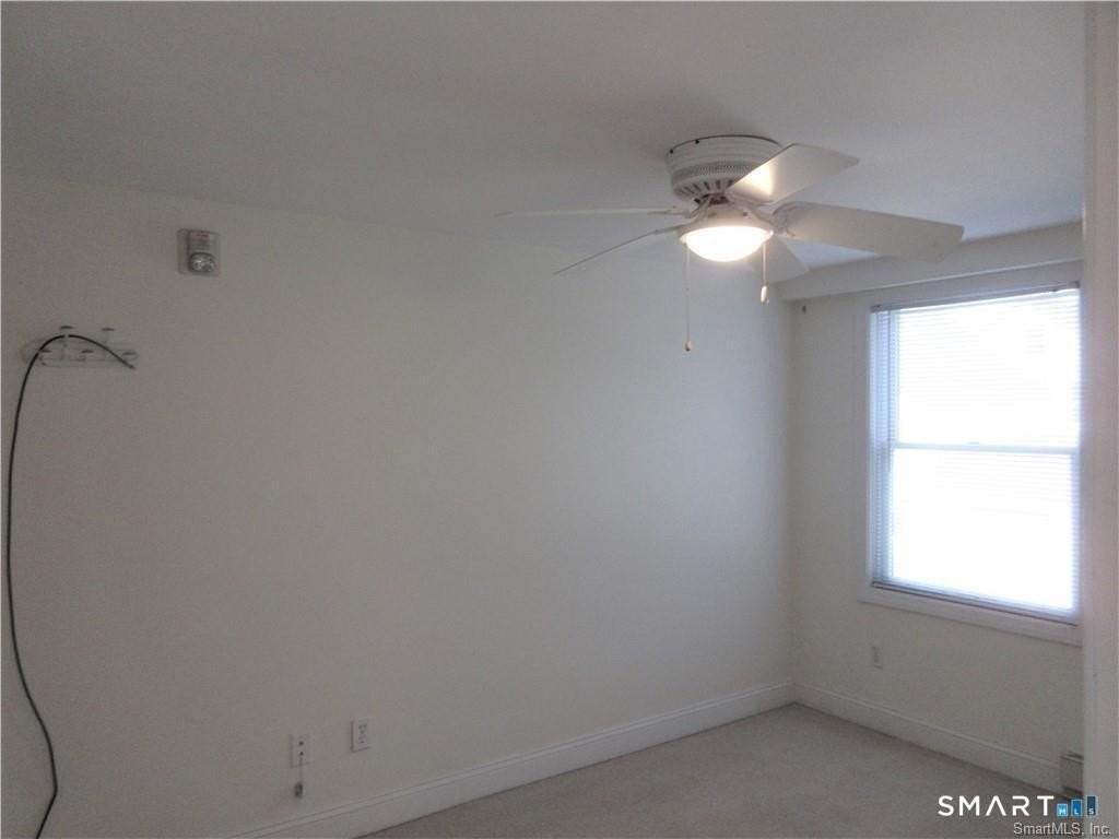 271 Pequot Ave #5 - Photo 6 of 12