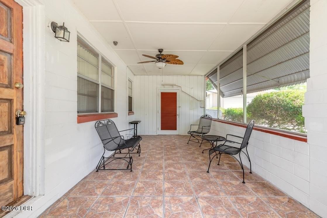 1584 Valencia Ave - Photo 3 of 24