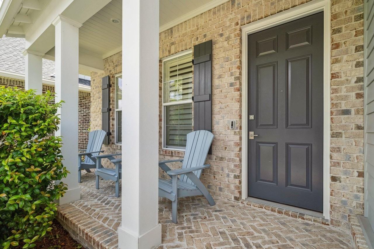 327 Cobalt Ln - Photo 3 of 45