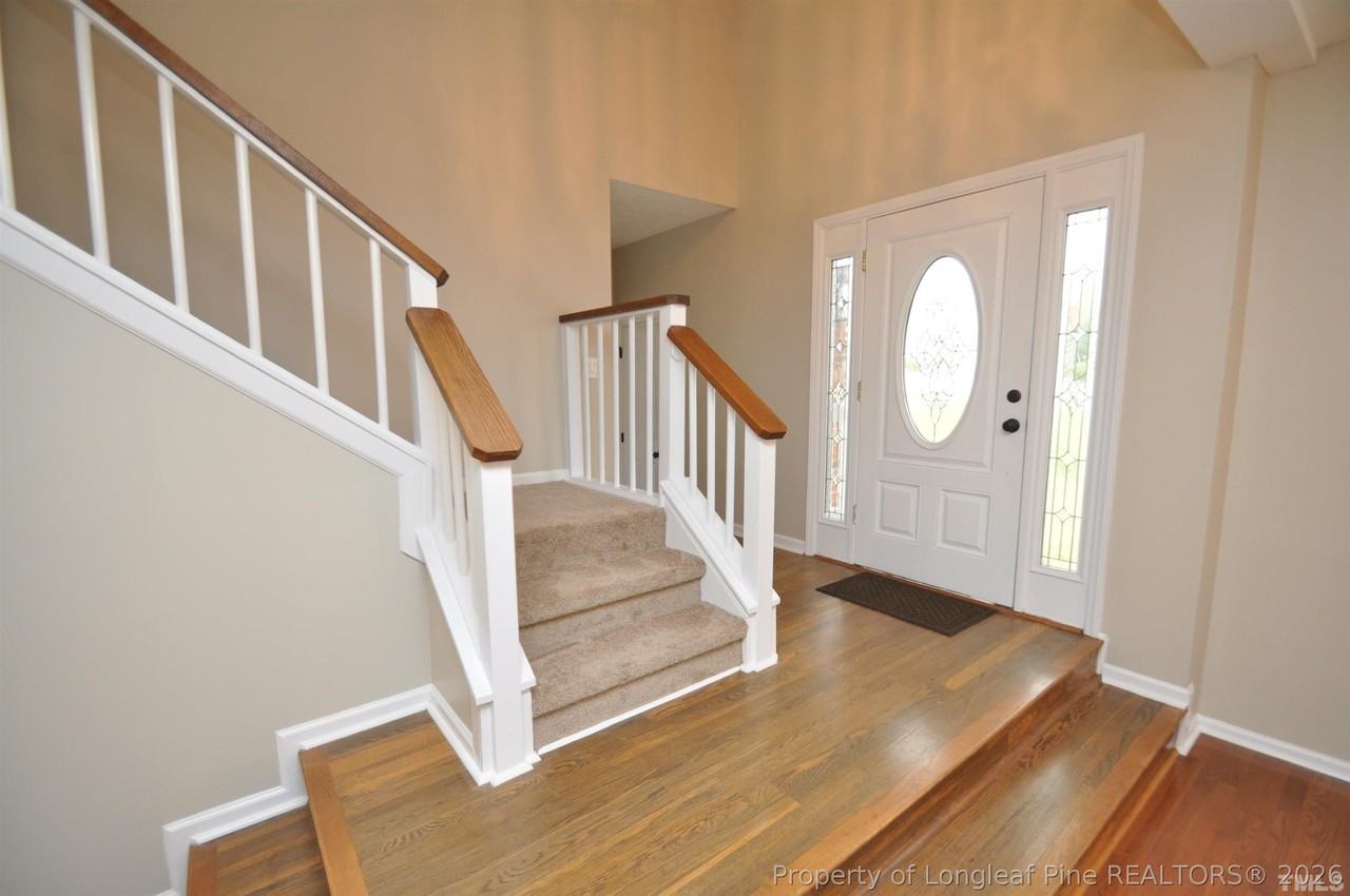 133 Cumberland Green Dr - Photo 2 of 50