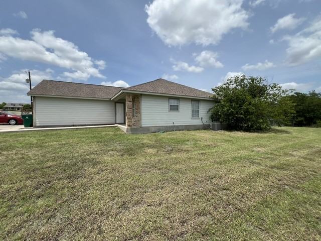 512 Crest Circle Dr Apt B #512B - Photo 2 of 22