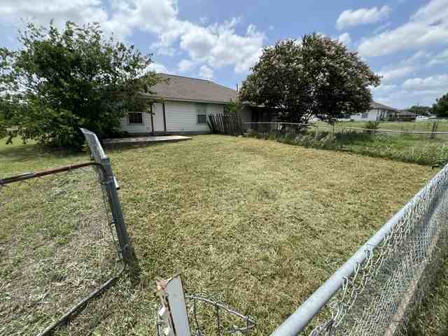 512 Crest Circle Dr Apt B #512B - Photo 5 of 22
