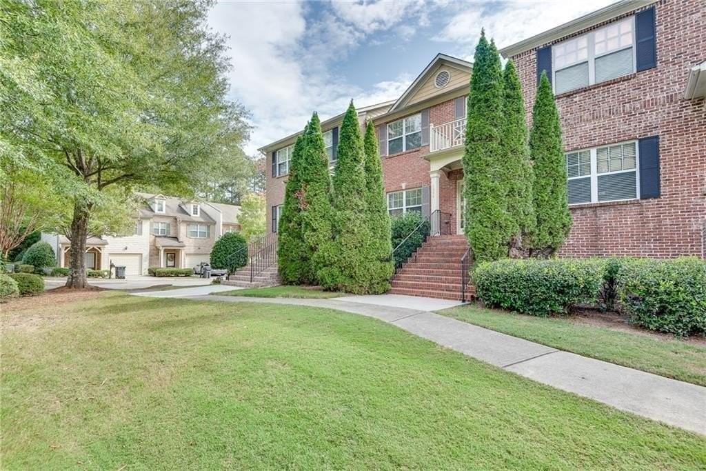 1684 Northgate Mill Dr - Photo 3 of 40