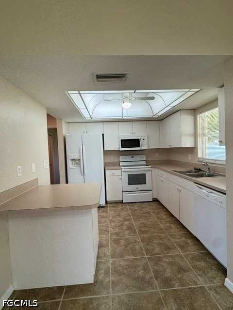 1318 Ne 2nd St - Photo 6 of 17