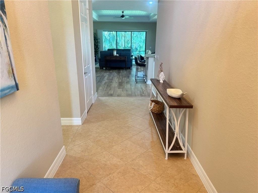10253 Gulfstone Ct - Photo 2 of 33