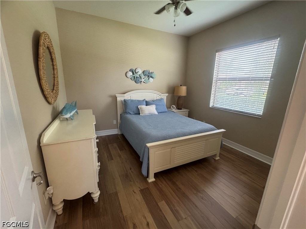 10253 Gulfstone Ct - Photo 3 of 33