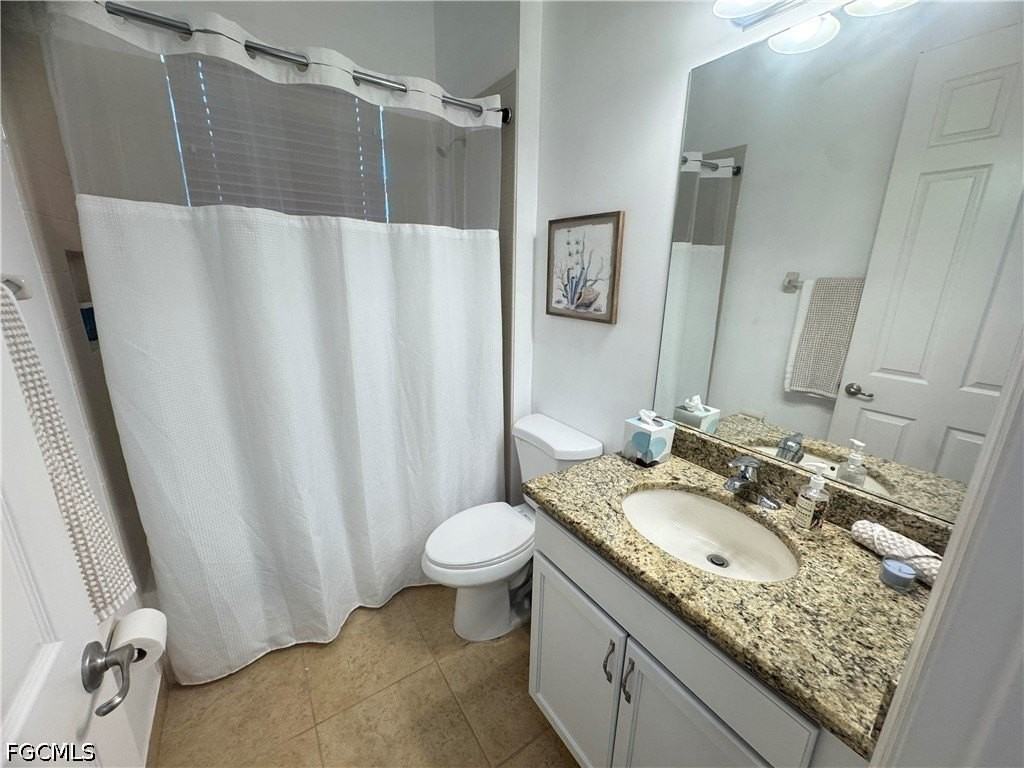 10253 Gulfstone Ct - Photo 5 of 33